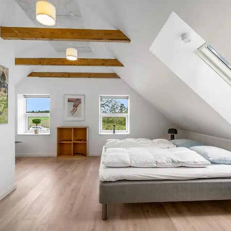 Дом отдыха Beautiful Home, Completely Renovated In 2026, Located In Scenic Surroundings *