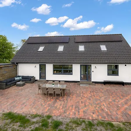 Hébergement de vacances Beautiful Home, Completely Renovated In 2026, Located In Scenic Surroundings
